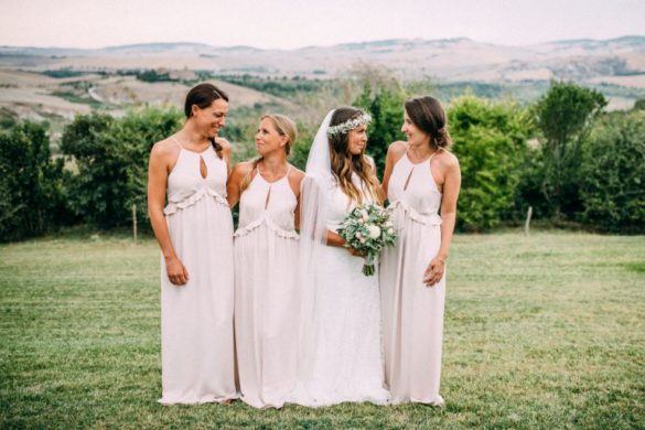 Bohemian bride with bridesmaids