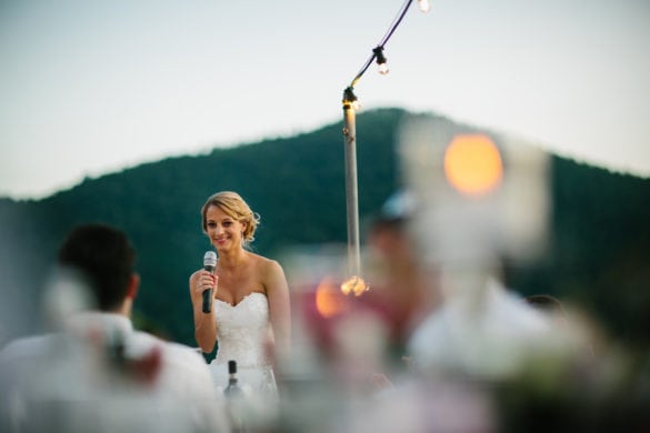 Rede der Braut beim Hochzeitsessen in der Toskana.