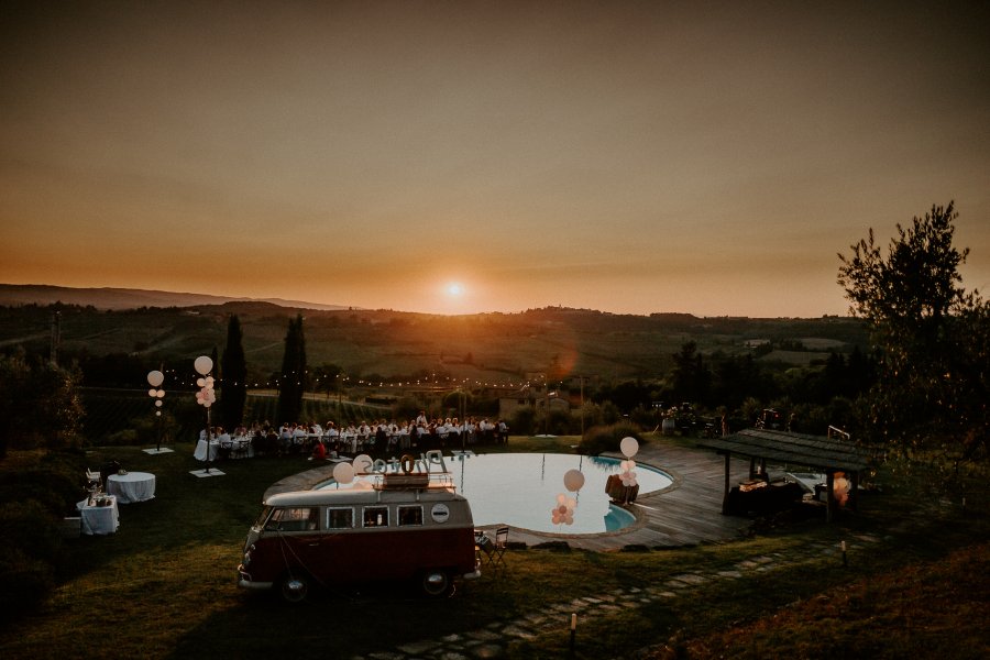 Gorgeous country chic wedding location Tuscany